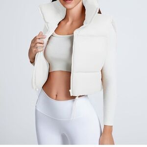Women's White Cropped Puffer Vest NIP